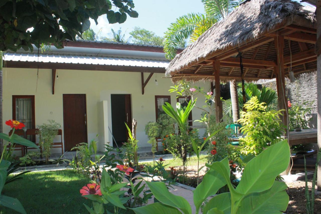 Herry Homestay Kuta  Екстер'єр фото