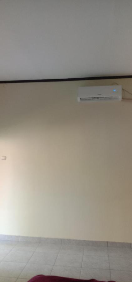 Herry Homestay Kuta  Екстер'єр фото